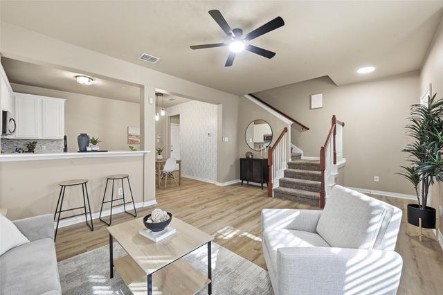 2522 Durango Ridge Drive, Bedford, TX 76021