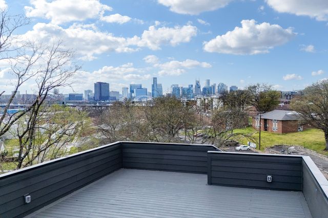 1001 Glenview Dr, Nashville, TN 37206