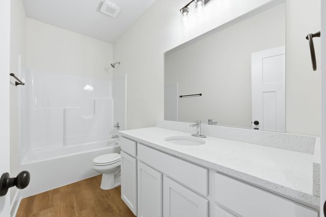 17002 W Kashmir St, Goddard, KS 67052