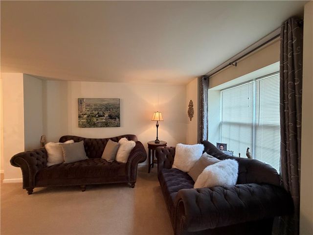 4165 Bunker Hill Drive North, Upper Saucon Twp, PA 18036