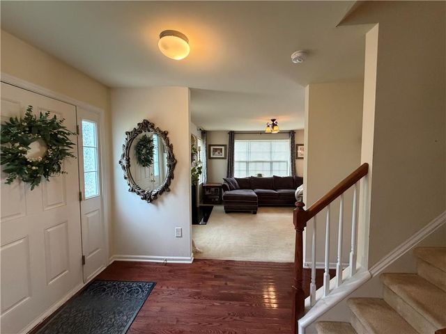 4165 Bunker Hill Drive North, Upper Saucon Twp, PA 18036