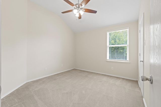 1138 Shearwater Avenue, Aubrey, TX 76227