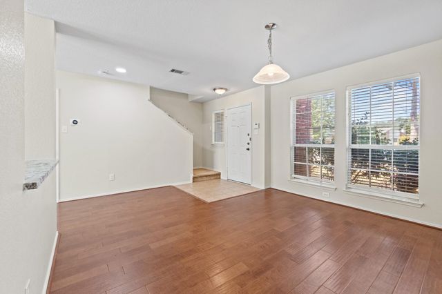 1138 Shearwater Avenue, Aubrey, TX 76227
