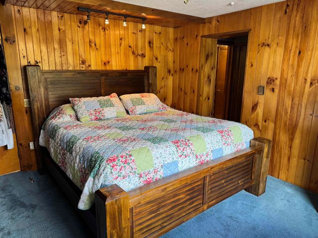 88 Gillen Avenue, Johnson, VT 05656