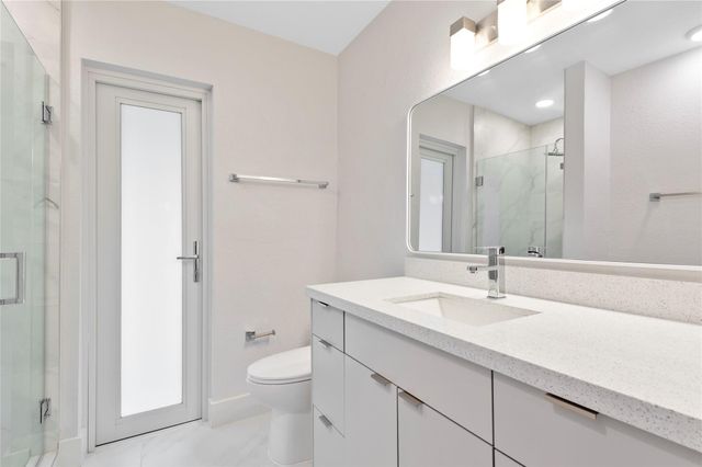 4490 NW 8TH Street, Coconut Creek, FL 33066