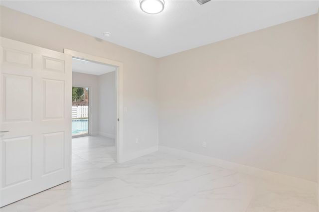 4490 NW 8TH Street, Coconut Creek, FL 33066