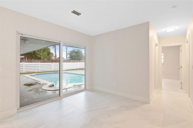 4490 NW 8TH Street, Coconut Creek, FL 33066
