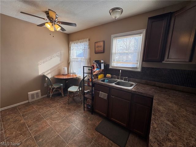 12908 York Boulevard, Garfield Heights, OH 44125