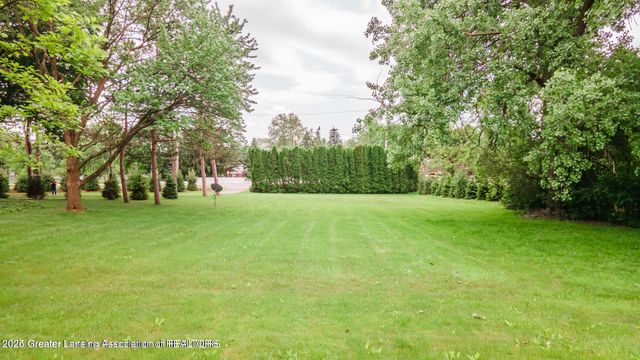 753 E Saginaw Street, East Lansing, MI 48823