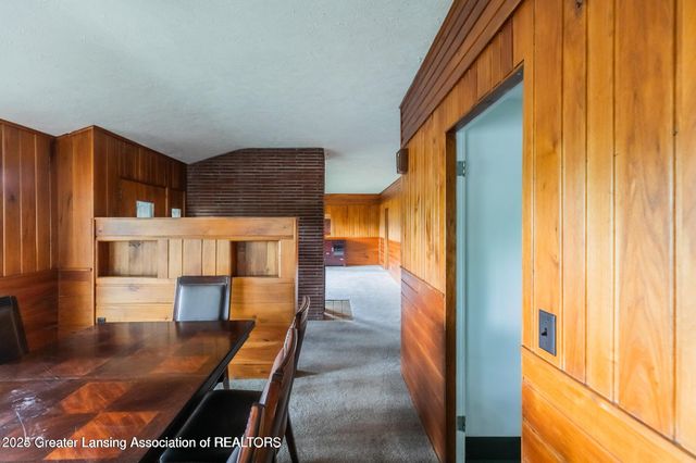 753 E Saginaw Street, East Lansing, MI 48823