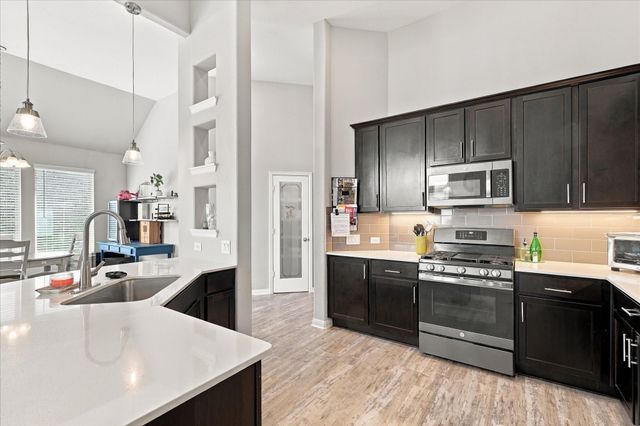 1504 Ravenswood Lane, Wylie, TX 75098