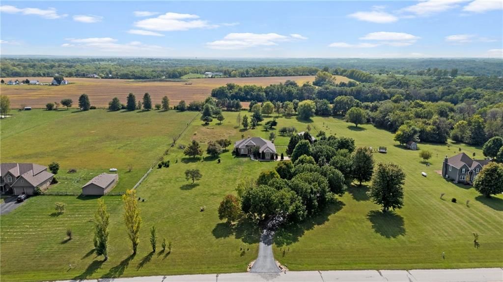 35001 E Stringtown Road, Lone Jack, MO 64070