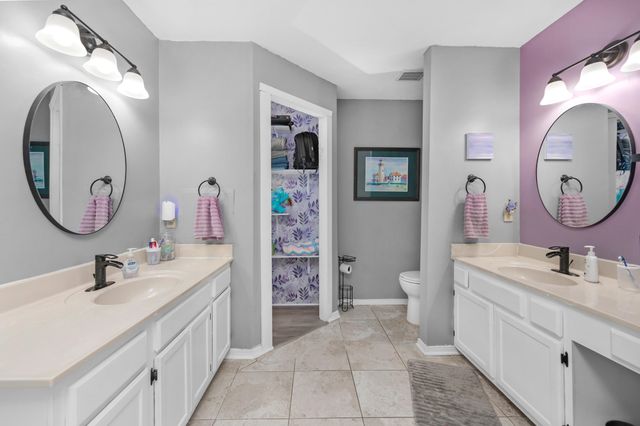 424 Northampton Circle, Fort Walton Beach, FL 32547