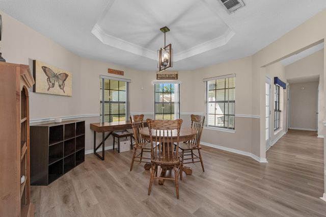 424 Northampton Circle, Fort Walton Beach, FL 32547