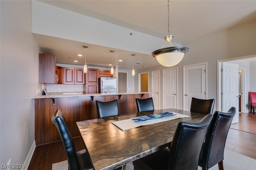 Image 20 of property listing at 150 Las Vegas Boulevard 2115, Las Vegas, NV 89101