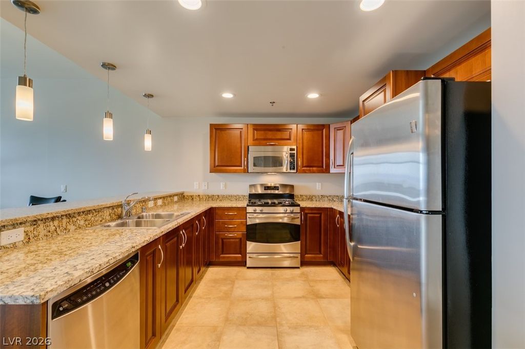 Image 25 of property listing at 150 Las Vegas Boulevard 2115, Las Vegas, NV 89101