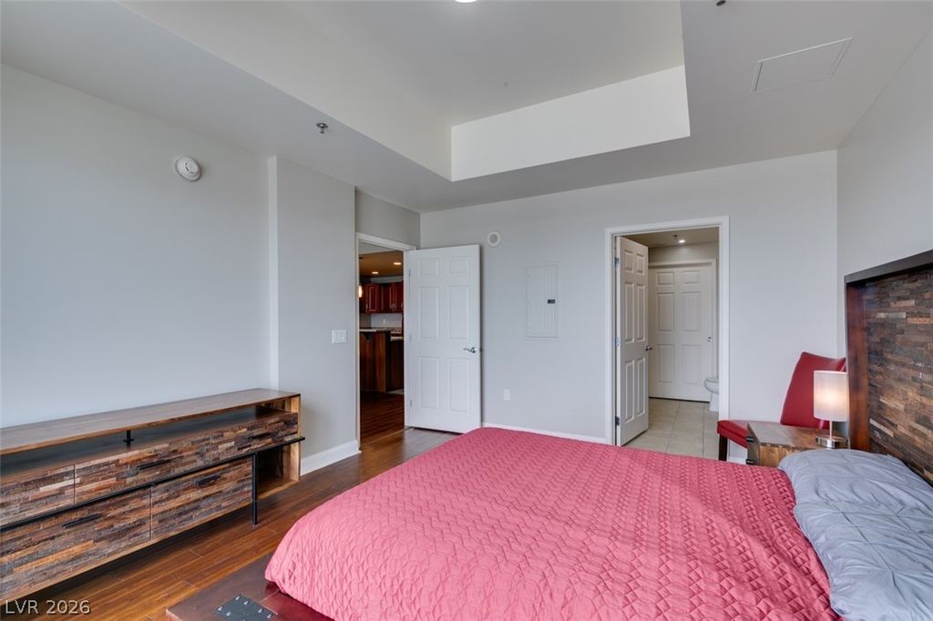 Image 34 of property listing at 150 Las Vegas Boulevard 2115, Las Vegas, NV 89101