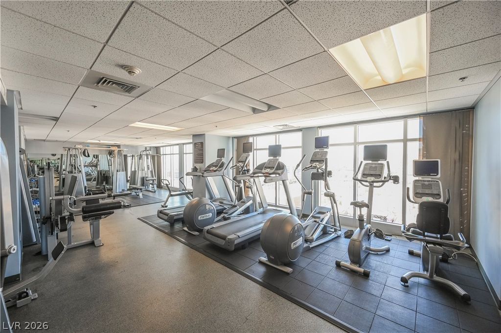Image 55 of property listing at 150 Las Vegas Boulevard 2115, Las Vegas, NV 89101