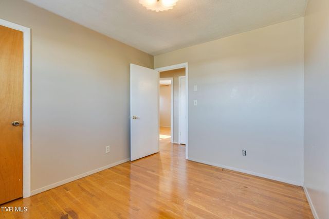 2907 Indian Ridge Road, Johnson City, TN 37604