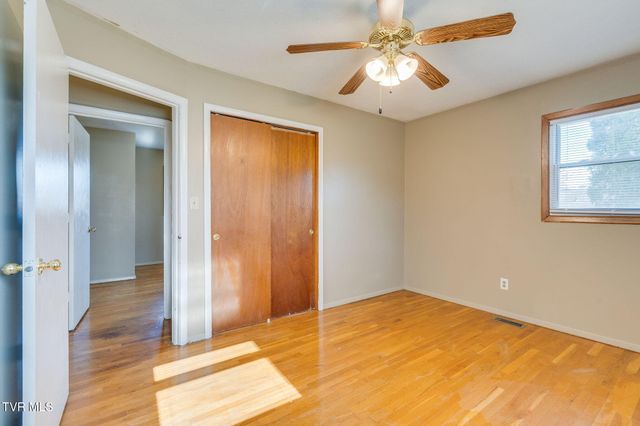 2907 Indian Ridge Road, Johnson City, TN 37604