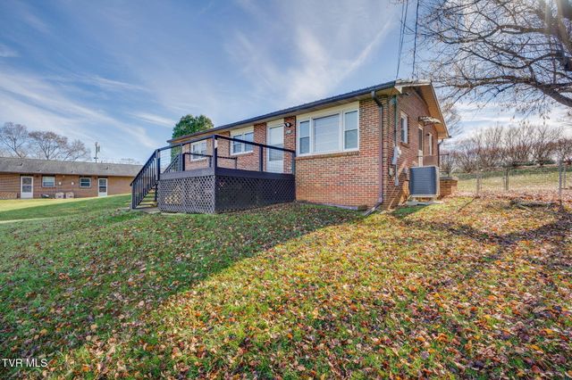 2907 Indian Ridge Road, Johnson City, TN 37604