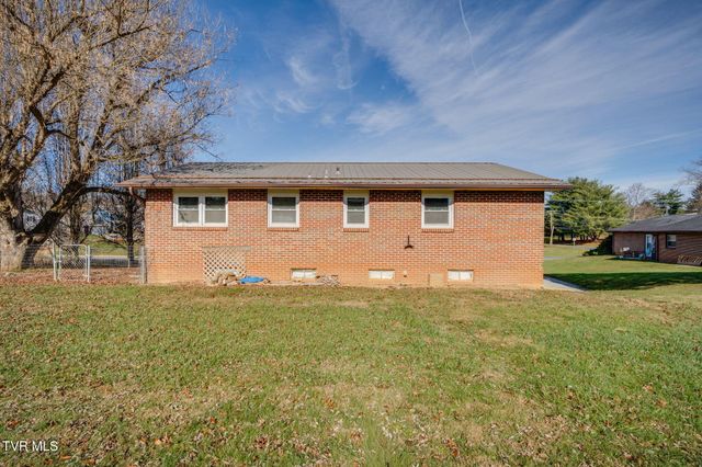 2907 Indian Ridge Road, Johnson City, TN 37604