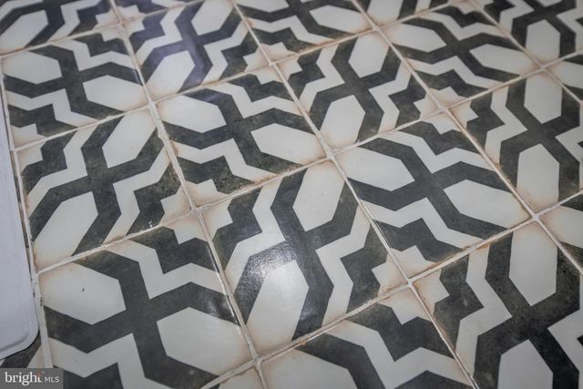 1358 TOWSON ST, Baltimore, MD 21230