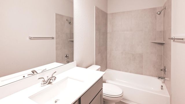 117 Endurance DR, Kyle, TX 78640