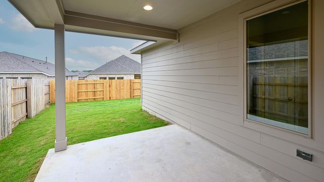 117 Endurance DR, Kyle, TX 78640