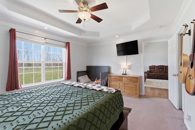 3080 Bowker Rd, Charlotte, TN 37036