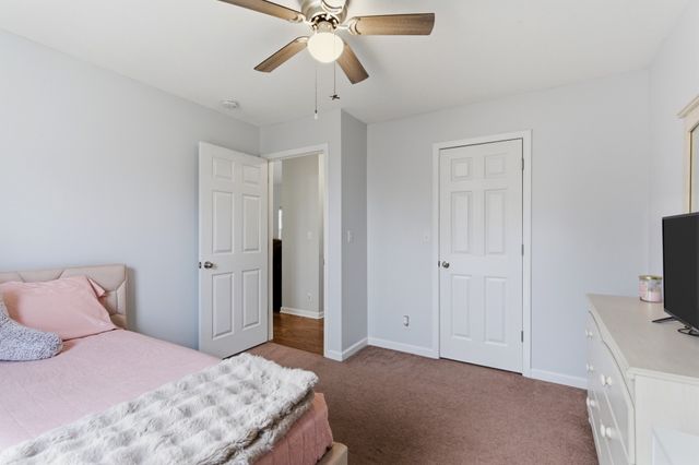 3080 Bowker Rd, Charlotte, TN 37036