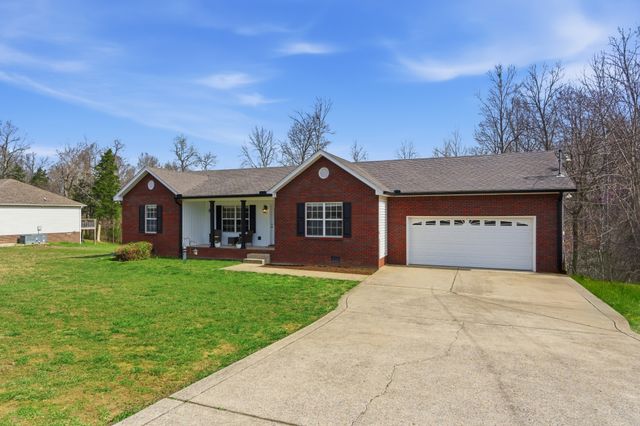 3080 Bowker Rd, Charlotte, TN 37036