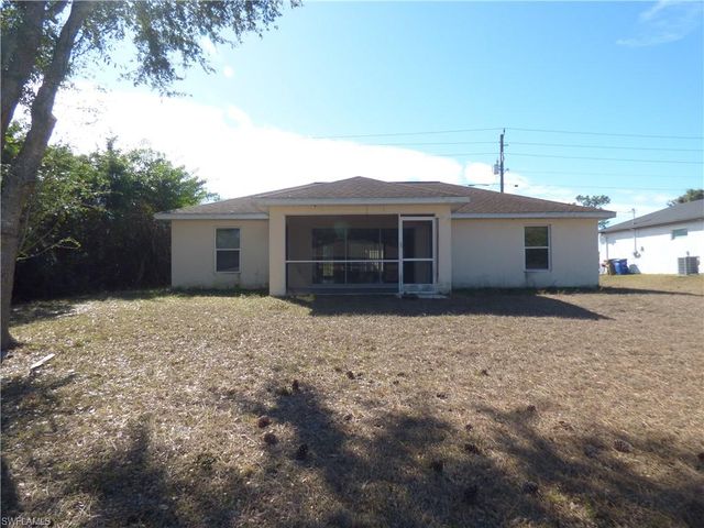 3208 68th ST W, Lehigh Acres, FL 33971