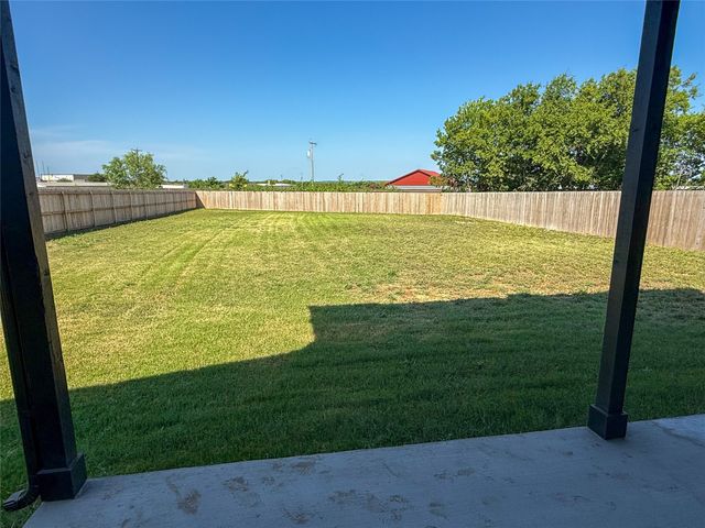 501 N Cleburne Whitney Road, Rio Vista, TX 76093