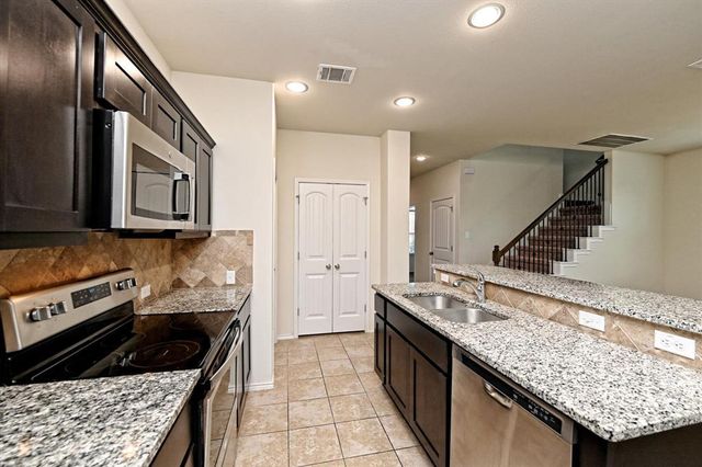 20133 Navarre TER, Pflugerville, TX 78660
