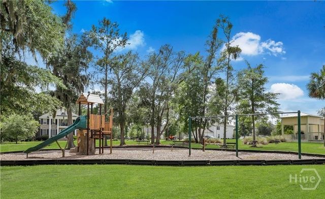 60 Sunbury Drive, Richmond Hill, GA 31324