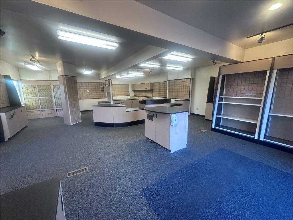 2017 Harrison Avenue, Butte, MT 59701 photo 3