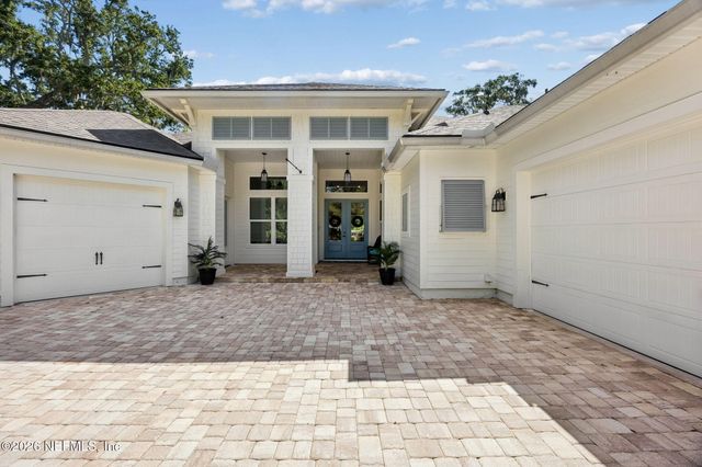 1618 PLANTATION OAKS Lane, Fernandina Beach, FL 32034