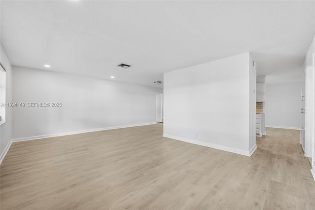 1131 NW 90th Way, Plantation, FL 33322