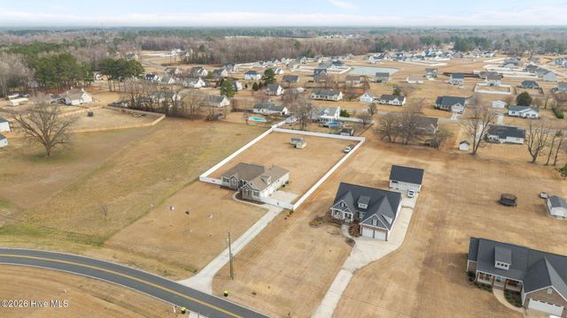 2889 Beddard Road, Grimesland, NC 27837