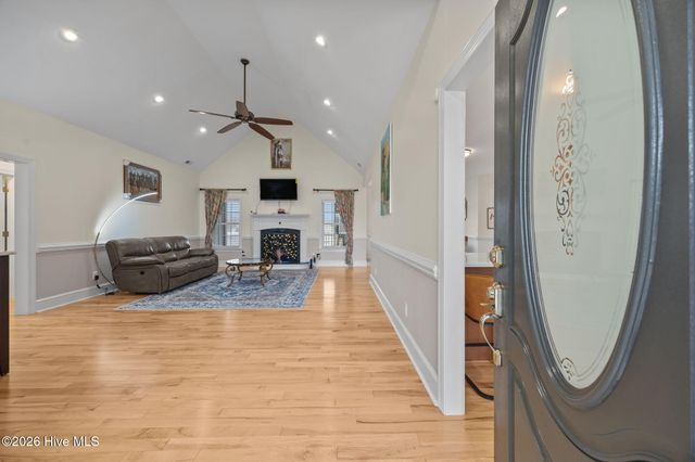 2889 Beddard Road, Grimesland, NC 27837