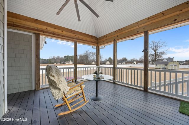 2889 Beddard Road, Grimesland, NC 27837