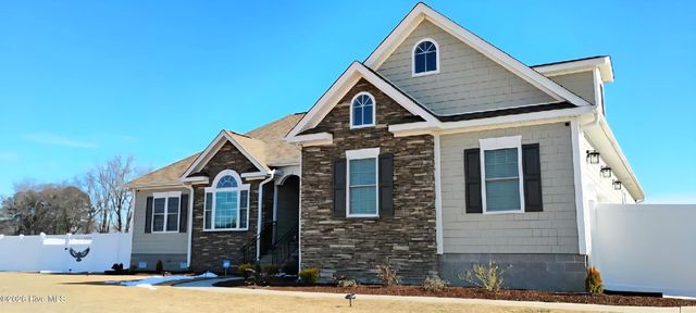 2889 Beddard Road, Grimesland, NC 27837