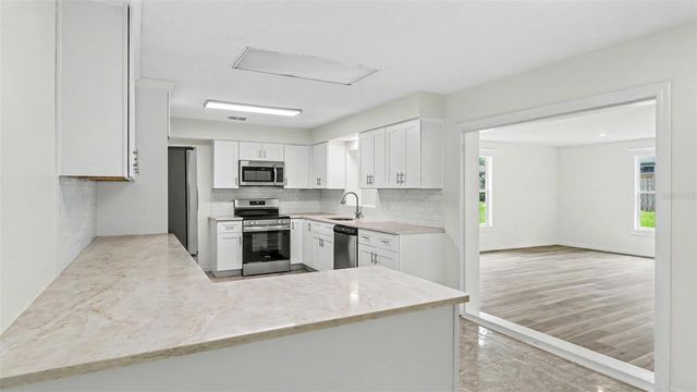 7209 GROVE WAY, Lakeland, FL 33810