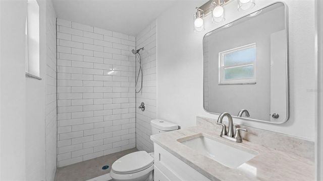 7209 GROVE WAY, Lakeland, FL 33810