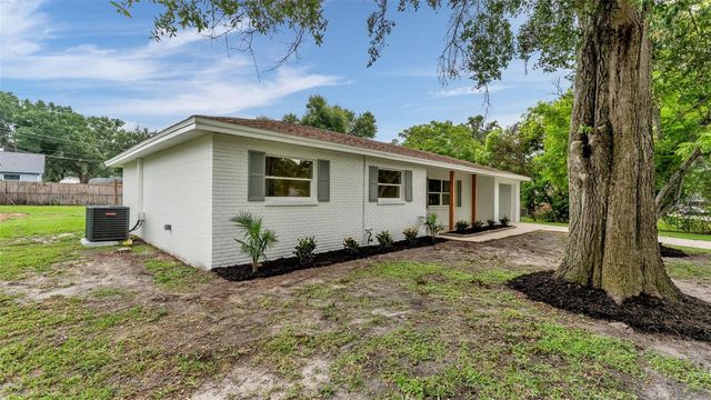 7209 GROVE WAY, Lakeland, FL 33810