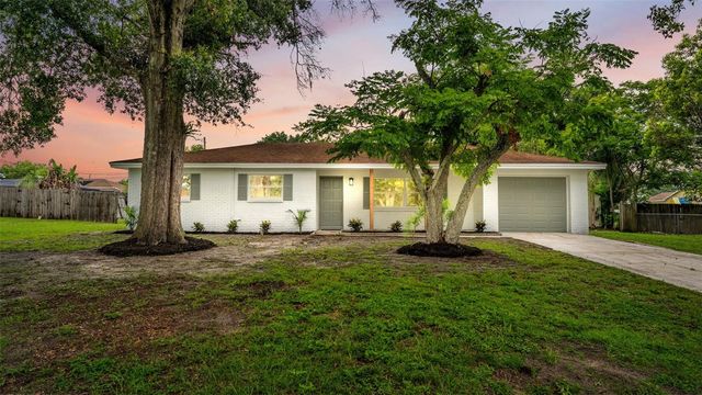 7209 GROVE WAY, Lakeland, FL 33810