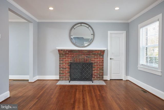 4912 BRANDYWINE ST NW, Washington, DC 20016