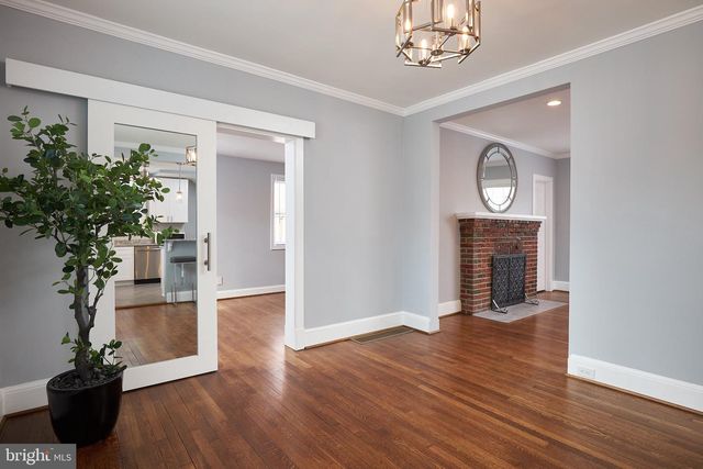 4912 BRANDYWINE ST NW, Washington, DC 20016