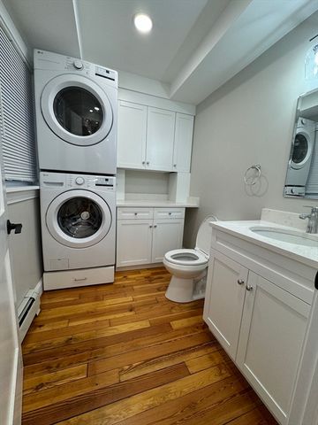 23 Seaview St 23, Plymouth, MA 02360